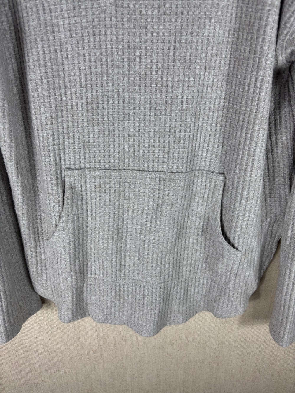 UpWest > Gray Waffle Hooded Sweatshirt Medium - Picture 4 of 10